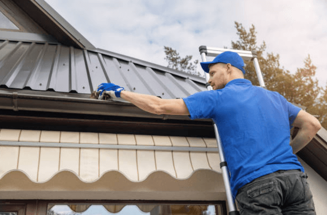 gutter cleaning in cincinnati